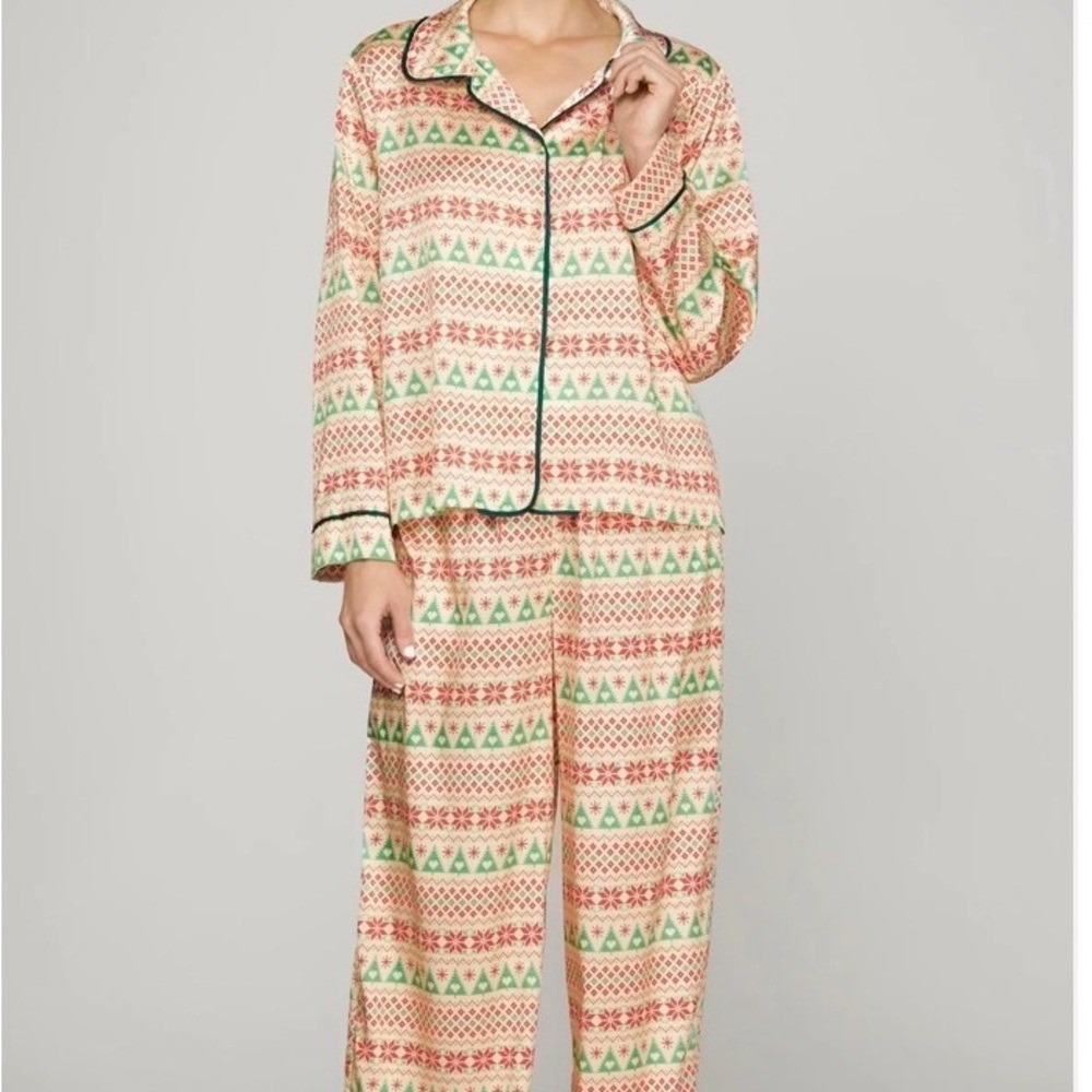 She + Sky Womens Christmas Fair Isle Satin Pajama Set Red Green Size Medium